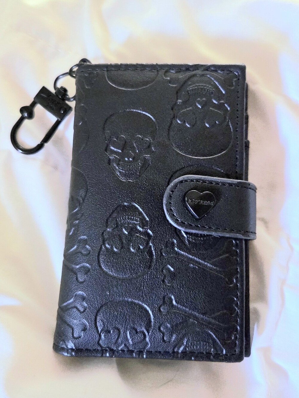 Betsey Johnson Skull Bifold Wallet